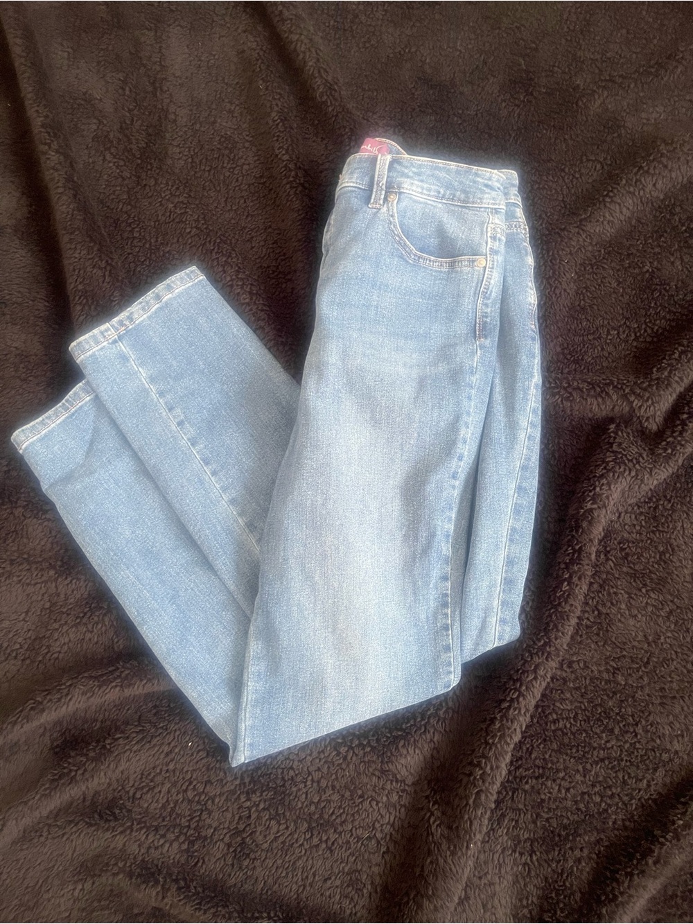 Gloria Vanderbilt Amanda 2.0 Slim Leg Jeans